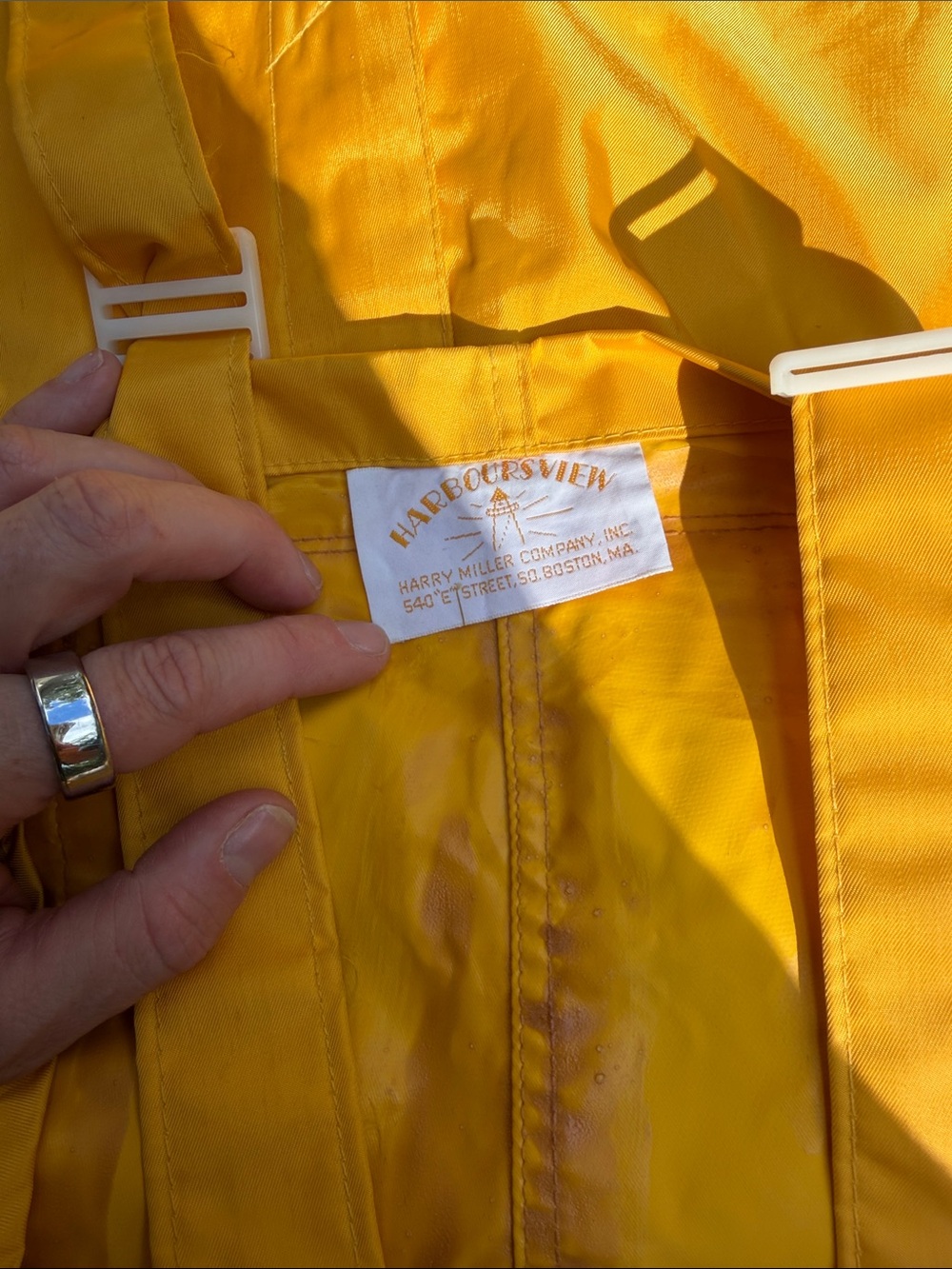 Men’s vintage Yellow Waterproof Bib Overalls with Adjustable Straps - Picture 3 of 4